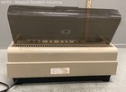 Magnus Electric Chord Organ Vintage 6-chord 25-key Tabletop Wood Grain Finish