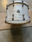 Mapex Svte466xa Saturn V Tour 24 Diameter X 14 Deep Bass Drum White Marine