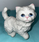 Vintage Porcelain Homco Standing White Fluffy Cat Kitten Paw Up Figurine Cute