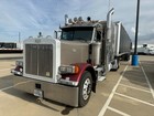 1999 379 Peterbilt  No Def  No Eld  - 