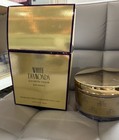 Elizabeth Taylor White Diamonds 150g Perfumed Body Powder new With Box   Sealed 