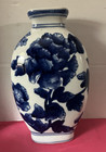 Chinese Blue   White Chinoiserie Floral Porcelain Vase 9  Tall--pre-owned