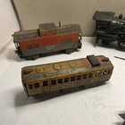 Vintage Lionel Train Set Pieces For Parts Untested Anda Few Other Random Trains