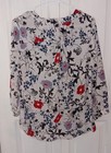 Rose   Thyme Womens Medium Gray Black Pink Floral Vneck Tunic Style Blouse A1454
