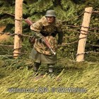 W Britains  25274 Ww2  German Grenadier In Greatcoat And Zeltbahn Advancing