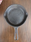 Griswold Cast Iron Skillet 0  Erie Pa Usa  562
