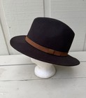Shandon Men   s Solid Felt Fedora Hat  Brown tan  Size L  Felt Fabric