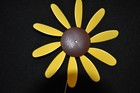 Classic Spinningdaisies  Sunflowers  Quantity Of 6  Flower Spinners