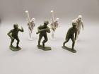 Lot Of 6 Vintage Marx Green   White Wwii Plastic Army Men Soldiers