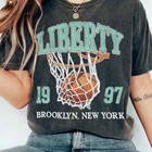 New York Liberty Basketball Women T-shirt  Vintage 90s Sports Style Graphic Tee