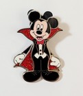 2013 Disney Mickey s Halloween Party Movement Boo To You Vampire Pin Limited 
