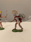 Lot Of 4 Vintage Britains Ltd Roman Soldiers   Gladiators - 2 5  Figurines