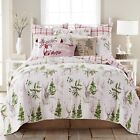 Sleigh Bells Quilt - King cal King Holiday Quilt 106x92 - Christmas Tree And    