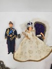 Peggy Nisbet Doll H r  Queen Elizabeth Ii In State Robes  P 400   Prince Charles