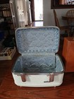 Vintage American Tourister Tri-taper Train Cream Vanity Luggage Case 1960s