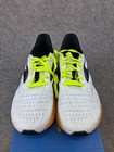 Size 10 - Brooks Hyperion Max Mens Medium  d  White Black Nightlife 1103901d196