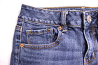 American Eagle Ladies Shorts  Blue Size 4 Stretch Denim Midrise