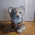 Vintage Adorable Ceramic Tiger Bank Blue Eyes  6 Inches   4resin Tigers 