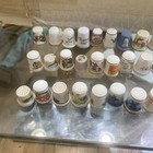 Lot Of 33 Vintage Porcelain Thimbles     Flowers  Ads  States  Collectibles