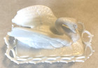 Vintage Milk Glass Atterbury  Westmorland Winged Swan On Lattice Nest 9 75  X 6 