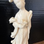 Vintage Geisha Figurine Japanese Woman H 7  Resin Carved Brown Base   Roses