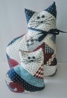 Vtg Handmade Patchwork Cat kitten Pillows In Basket Button Eyes Beaded Whiskers