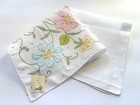 Vintage Hanky New W tag Madeira Hand Made 1940-50s Embroidered Applique d Lovely