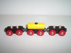 Brio Wooden Railway Train Cargo Car Lot   Magnetic Yellow Cargo