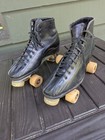 Vintage Hyde Roller Skates With Chicago Plates  wood Wheels  sz 10  case  Wrench