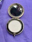 Est  e Lauder Powder  Compact  Lightly Used  Not In Box    