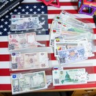 52pc World Currency Lot   Uncirculated Banknote Collection   Great Gift Idea