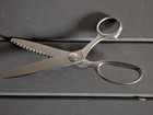 Gingher 7 5   Pinking Zig Zag Shears