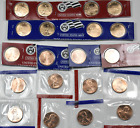 2000 - 2009 P D Lincoln Cent Penny 26 Uncirculated B u    Satin Finish Coin Set