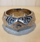 Vintage Siam Sterling Etched And Faceted Hinged Bangle Bracelet