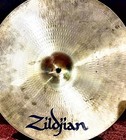 17    Zildjian  A  Avedis Medium Thin Crash Cymbal Vintage 1960s 1 330g s