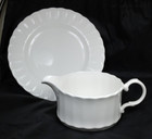 Mikasa Maxima Yardley Round Gravy Boat W  Underplate Fine China Caj08 Japan