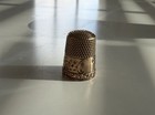 Vintage 10k Gold Original Metal Sewing Thimble With Floral Scroll Band Design