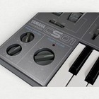 Yamaha Cs01 Keyboard Synthesizer Built-in Effects Analog 32-keys Synth