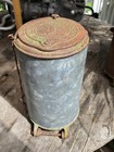 Vtg John Deere   Mansur Planter Seed Box W Cast Iron Lid  Moline Ill