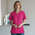 Vera Bradley Halo Nettie V6109  pret  Pretty Pink V-neck Scrub Top