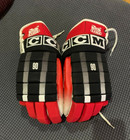 Ccm Pro-gard B-hg90l Men s Hockey Gloves  Excellent Condition   