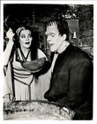 Br1 Vintage Photo Fred Gwynne Yvonne De Carlo The Munsters Tv Stars Costumes