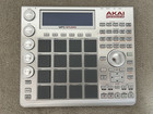 Akai Professional Mpc Studio Silver First Model With Install Disc  sound Source 