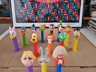 Lot Of 14 Vintage 1990s Warner Bros   Disney Pez Dispenser W rares Trl8 168