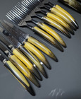 621 Grams Antique Bakelitecatalin Forks And Knifes 15 Pieces Marbled 
