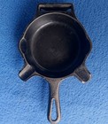 Vintage Griswold 00 Mini Cast Iron Skillet Ashtray 570a W match Holder Erie  Pa