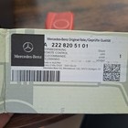 Genuine Mercedes-benz Rear Entertainment Remote Control Oem A2228205101 New