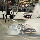 Ryan Newman Alltel Pepsi 400 Rookie Victory Burnout 8x10 Autograph Signed Photo