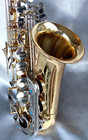 Bundy Gold Alto Sax W nice Skb Case   Accessories - Great Condition