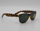 Ray-ban Rb2132 902 58 New Wayfarer Green Polarized Sunglasses Tortoise 55mm